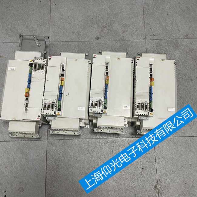 陽江ABB主軸驅(qū)動器報警MotiFlex e180維修