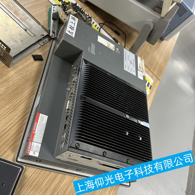 杭州施耐德工控機(jī)HMIST6200在開機(jī)過程中出現(xiàn)死機(jī)故障維修經(jīng)驗(yàn)豐富