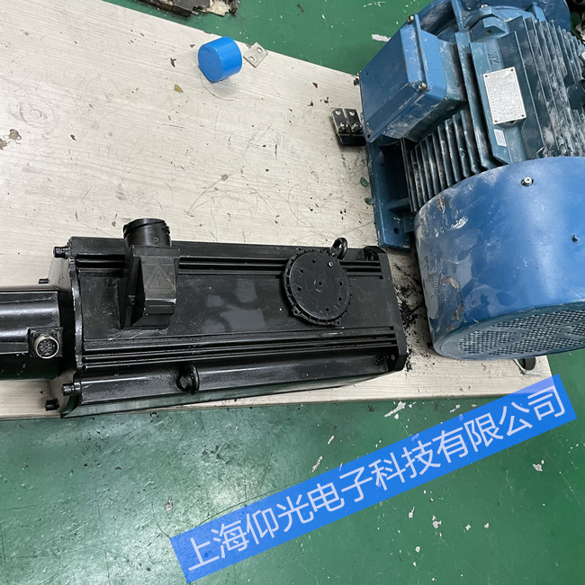 力士樂(lè)伺服電機(jī)開(kāi)機(jī)報(bào)警顯示C3900故障維修